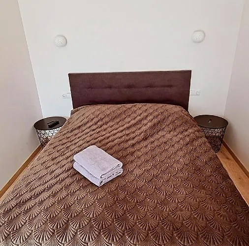 Sakalo Guboja דירה *